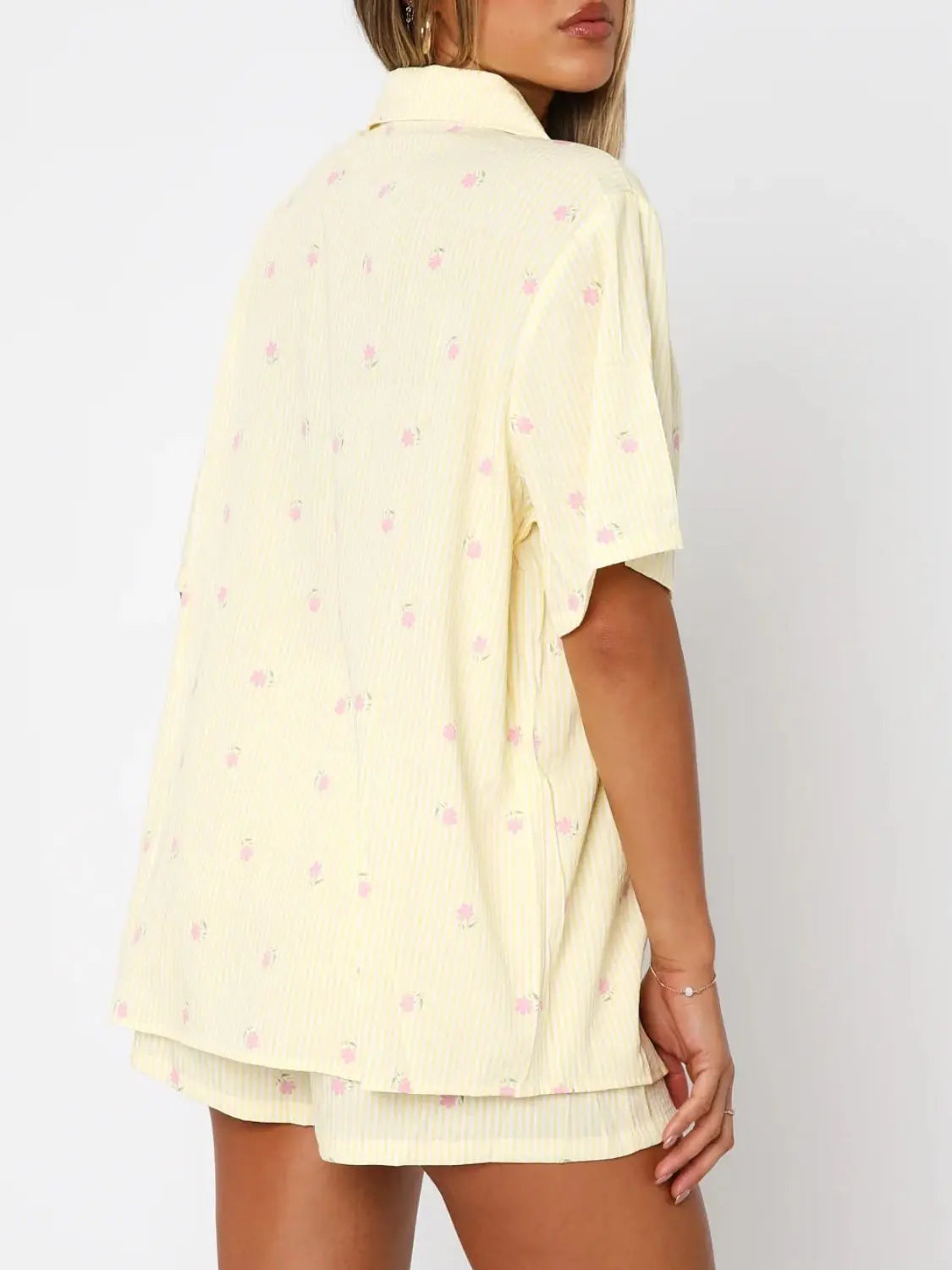 Light Yellow Valentine's Day Printed Collared Neck Short Sleeve Top and Shorts Set