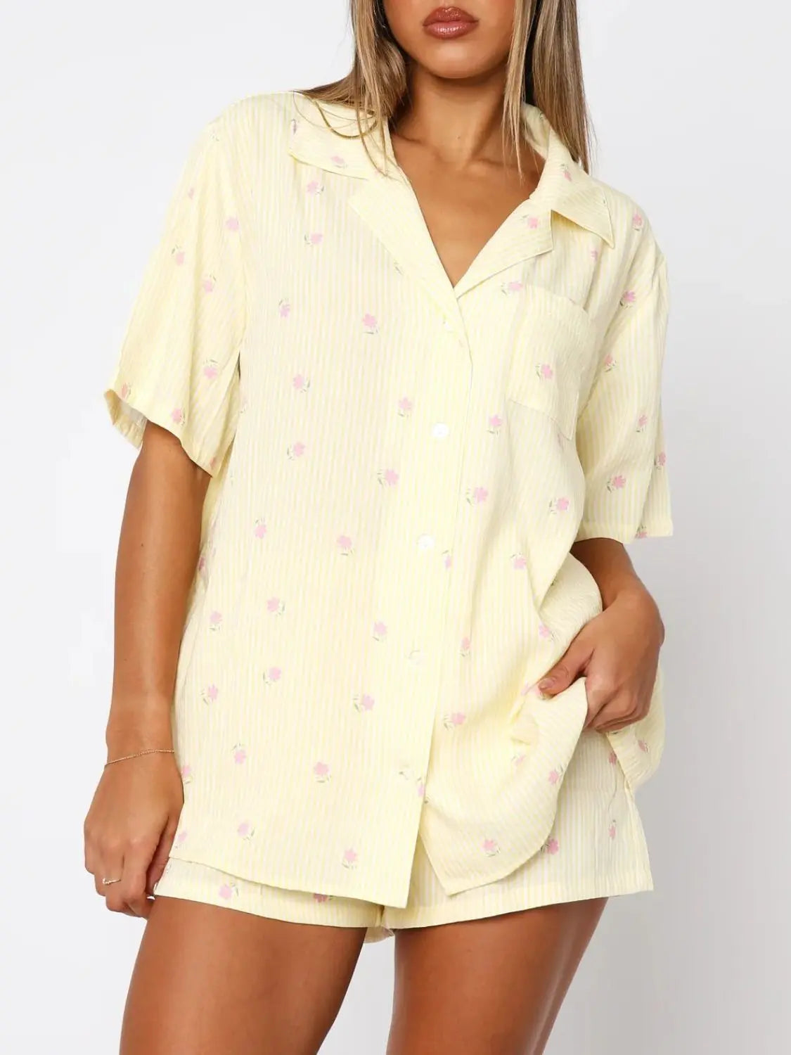 Light Yellow Valentine's Day Printed Collared Neck Short Sleeve Top and Shorts Set