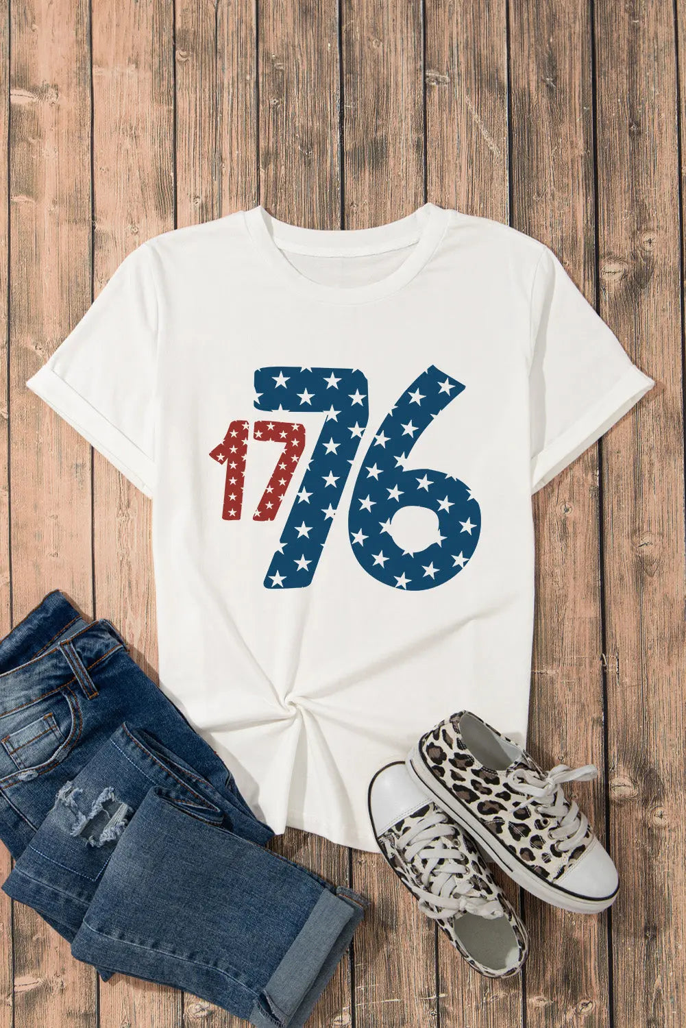 Flat Lay 1776 Round Neck Short Sleeve T-Shirt 